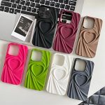 TPU MOD605 TEXTURA CORAZON - IPH 13 - XAEA - NEGRO - Imagen 2